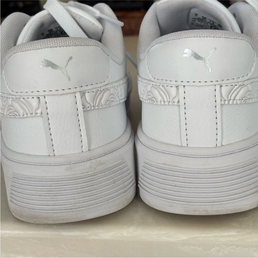 PUMA Smash‎ Platform V3 size 7.5